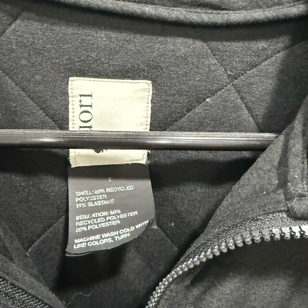 Vuori Black Quilted Halo Jacket - Picture 4 of 4